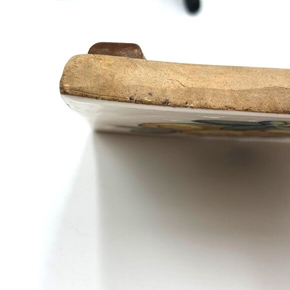 Vintage tile trivet Italian? Italy made? Think rubber feet - Picture 7 of 9